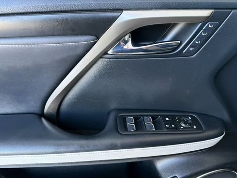Used 2022 Lexus RX 350 FWD w/ Premium Package image 12