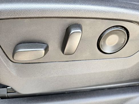 Used 2024 GMC Sierra 1500 Elevation w/ LPO, Elevation Black Package image 26