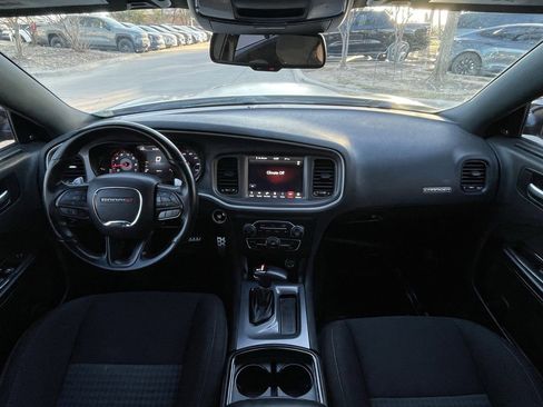 Used 2022 Dodge Charger GT w/ Blacktop Package image 10