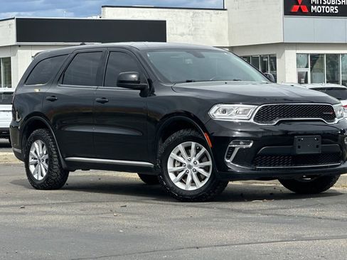 Used 2021 Dodge Durango SXT image 2