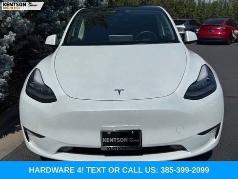 Used 2023 Tesla Model Y Long Range AWD/4WD image 2