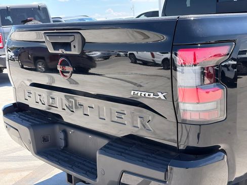 Used 2023 Nissan Frontier Pro-X w/ Pro Convenience Package RWD image 4