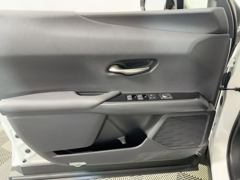 Used 2021 Lexus UX 250h w/ Premium Package image 20