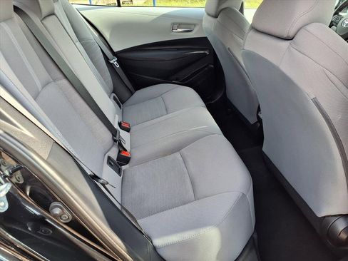 Used 2023 Toyota Corolla SE image 19