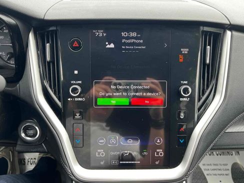 Used 2022 Subaru Outback Premium image 29