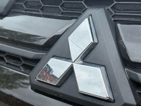 Used 2024 Mitsubishi Outlander Sport LE AWD/4WD image 10