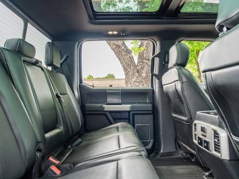 Used 2018 Ford F150 Lariat w/ Equipment Group 502A Luxury AWD/4WD image 41