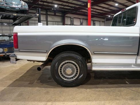 Used 1994 Ford F250 2WD SuperCab image 9