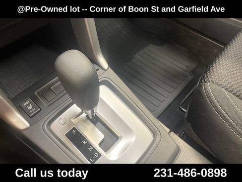 Used 2014 Subaru Forester 2.5i Premium w/ Popular Package #2 AWD/4WD image 25