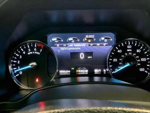 Used 2020 Ford Expedition XLT w/ Equipment Group 202A AWD/4WD image 26