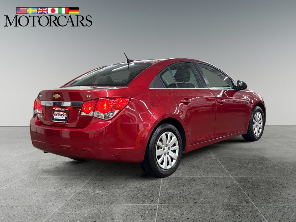 Used 2011 Chevrolet Cruze LT FWD image 3