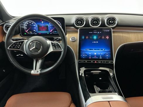 Used 2022 Mercedes-Benz C 300 Sedan image 9