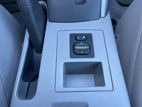 Used 2008 Toyota RAV4 4WD image 21