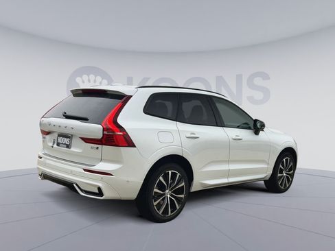 Used 2025 Volvo XC60 B5 Plus w/ Protection Package Premier AWD/4WD image 11