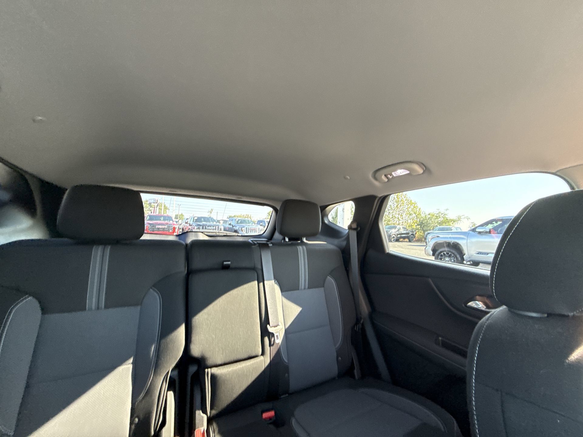 Used 2024 Chevrolet Blazer LT w/ Convenience Package FWD image 32