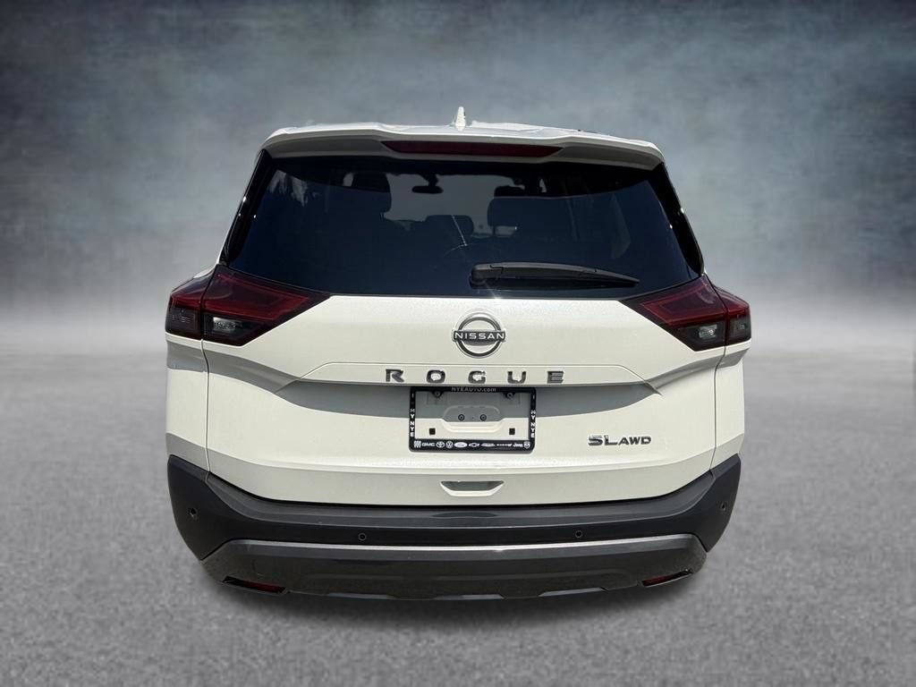 Used 2023 Nissan Rogue SL AWD/4WD image 4