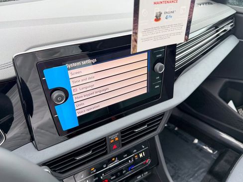 New 2026 Volkswagen Jetta SE image 18