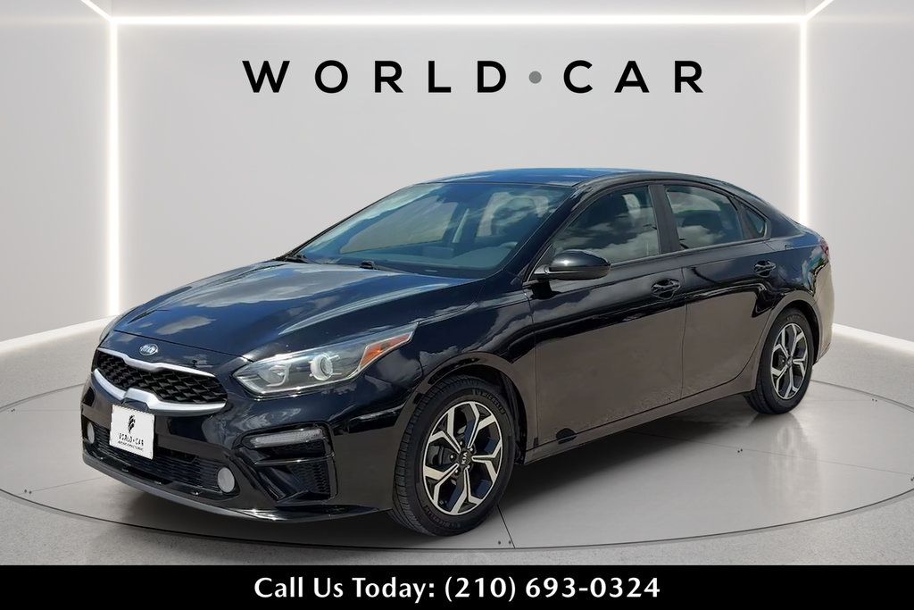 Used 2019 Kia Forte LXS FWD image 6
