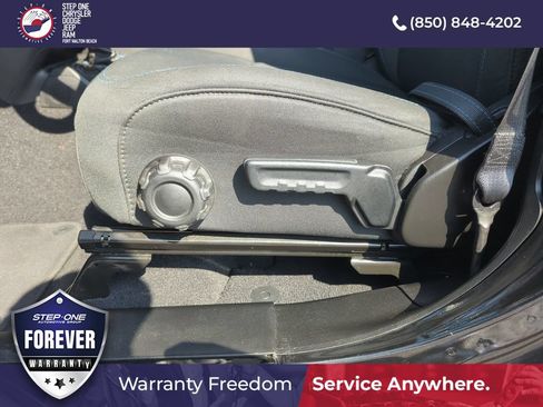 Used 2023 Jeep Wrangler Unlimited Rubicon 4xe w/ Safety Group AWD/4WD image 12