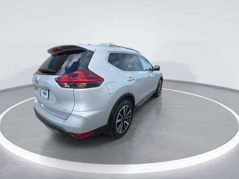 Used 2020 Nissan Rogue SL FWD image 8