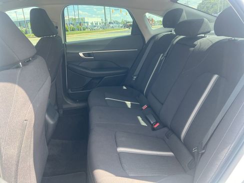 Used 2022 Hyundai Sonata SEL FWD image 19