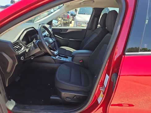 Used 2023 Ford Escape Active AWD/4WD image 8