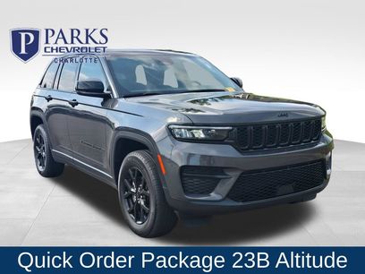 Used 2024 Jeep Grand Cherokee Altitude