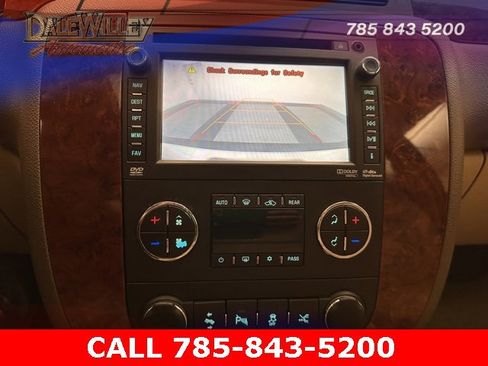 Used 2012 Chevrolet Tahoe LTZ image 9