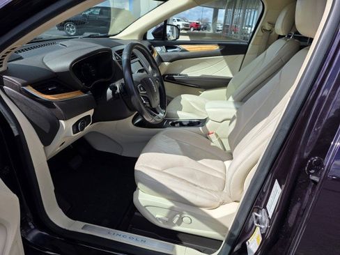 Used 2015 Lincoln MKC FWD w/ Equipment Group 101A Select image 27