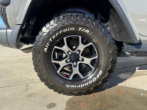 Used 2021 Jeep Wrangler Unlimited Rubicon image 27