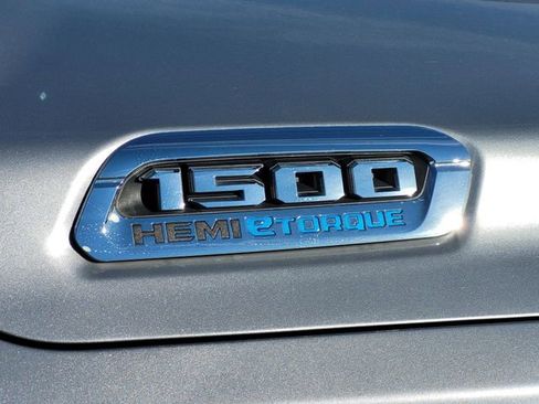 Used 2024 RAM 1500 Laramie image 7