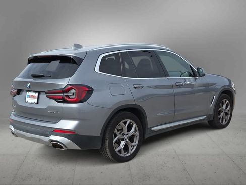 Used 2023 BMW X3 xDrive30i w/ Convenience Package AWD/4WD image 8