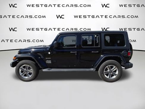 Used 2021 Jeep Wrangler Unlimited Sahara image 7
