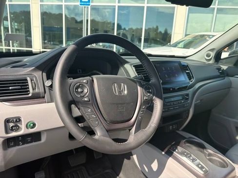 Used 2023 Honda Ridgeline RTL image 18