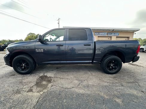 Used 2017 RAM 1500 Express image 3