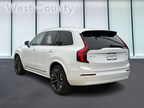 Certified 2025 Volvo XC90 B6 Plus AWD/4WD image 7