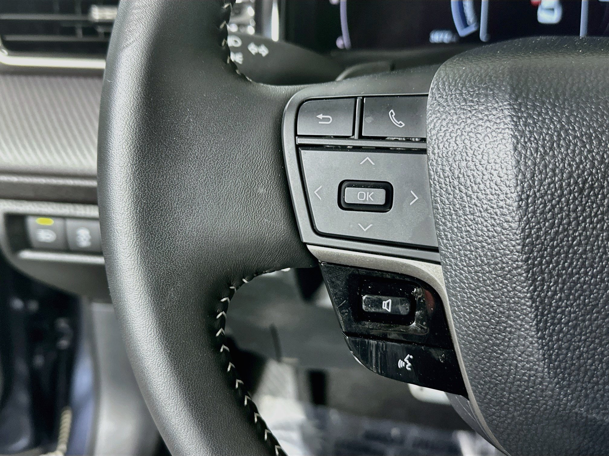 Certified 2026 Toyota Camry SE FWD image 16