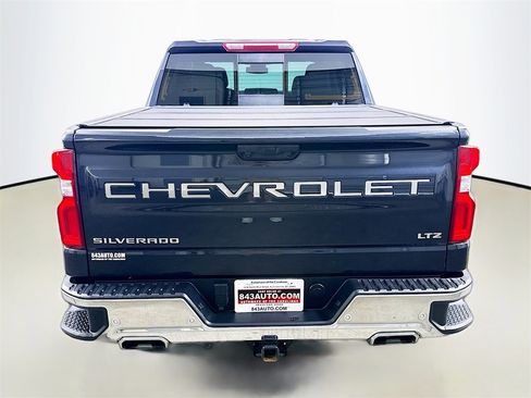 Used 2024 Chevrolet Silverado 1500 LTZ w/ LTZ Premium Package image 6