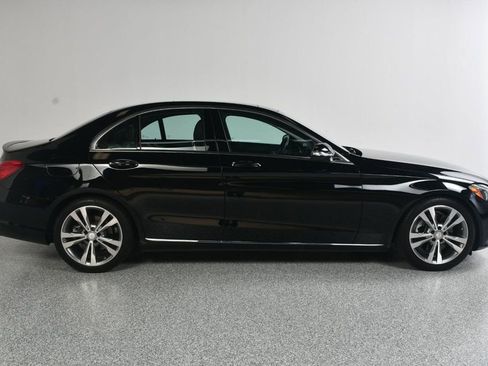 Used 2015 Mercedes-Benz C 300 Sedan image 4