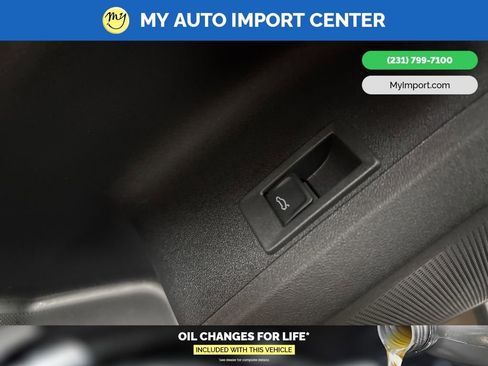 Used 2025 Audi Q5 2.0T Premium w/ Convenience Package image 12