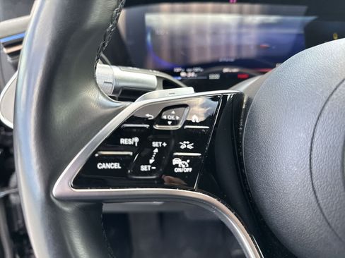 Used 2023 Mercedes-Benz EQS 580 4MATIC Sedan image 21