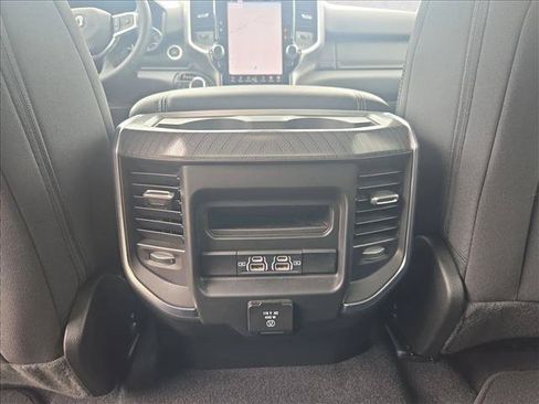 Used 2026 RAM 1500 Big Horn AWD/4WD image 17