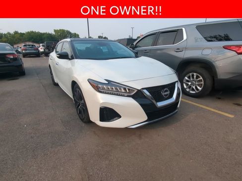 Used 2023 Nissan Maxima SL FWD image 3