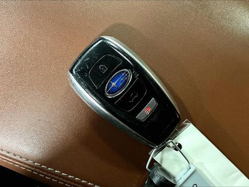 Used 2019 Subaru Ascent Touring image 13