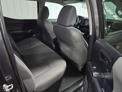 Used 2023 Toyota Tacoma SR image 17