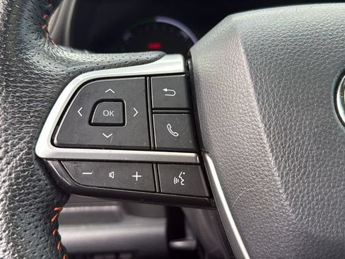 Used 2021 Toyota Sienna XSE w/ XSE Plus Package FWD image 33