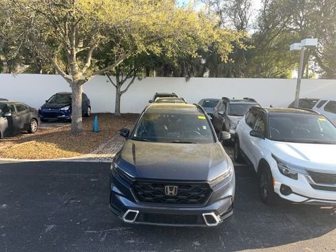 Certified 2023 Honda CR-V Sport Touring image 2