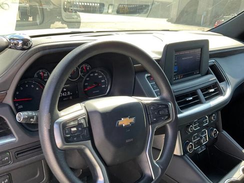 Used 2022 Chevrolet Tahoe 4WD w/ 1FL Safety Package image 11