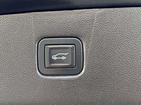 Used 2020 Chevrolet Blazer LT AWD/4WD image 7
