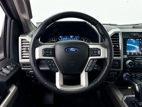 Used 2016 Ford F150 Lariat w/ Equipment Group 501A Mid AWD/4WD image 29